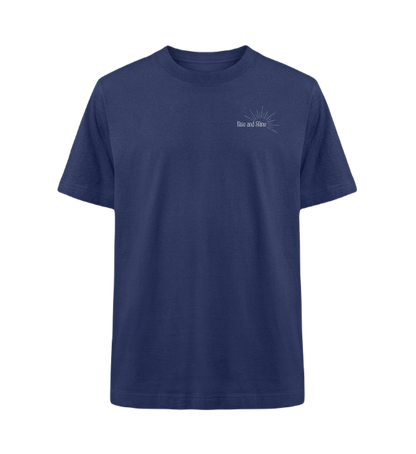 Oversized 'Rise and Shine'
